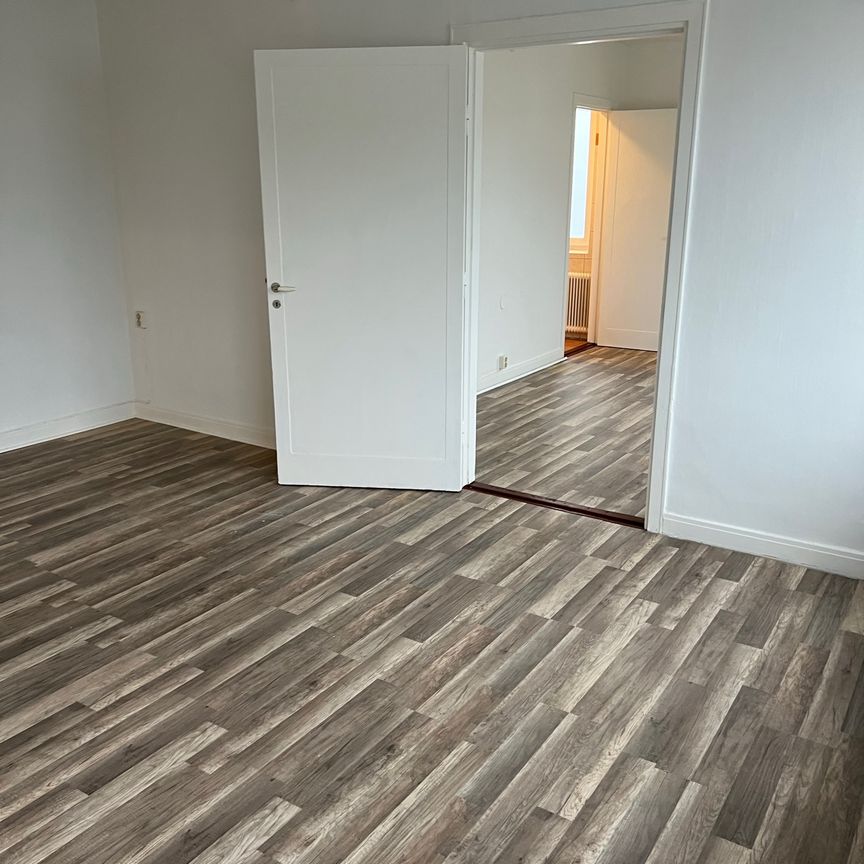 Östra Infarten 1 - Photo 1