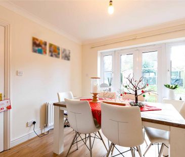 4 bedroom detached house to rent - Photo 1