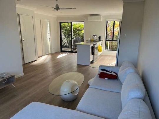 Thornlands - Photo 1