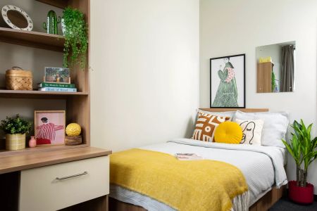 Standard Double Non Ensuite - Photo 3