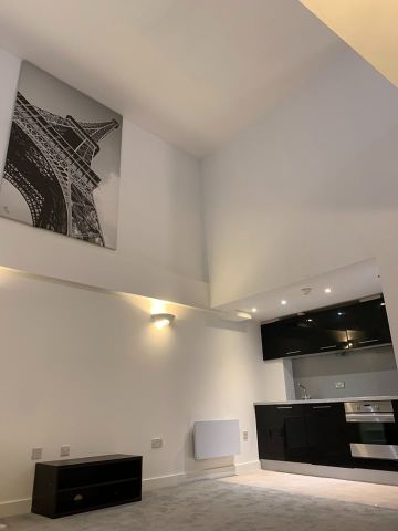 2 Bed Flat, Derwent Foundry, B3 - Photo 2