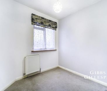 4 bedroom terraced house to rent - Photo 5