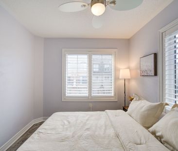 For Lease - 2435 Greenwich Drive Unit# 71, Oakville, Ontario - Photo 3