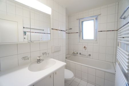 3 Zimmer, 70 m², 2. Stock - Photo 2