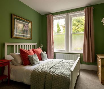 3 bedroom apartment to rent - Photo 6