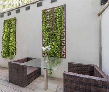 2 bedroom maisonette to rent - Photo 1