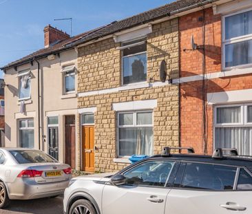 2 bedroom terraced house - Photo 1