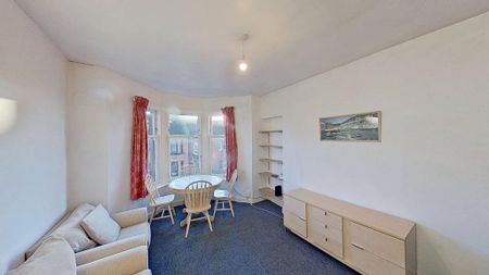 1 bedroom flat to rent - Photo 4