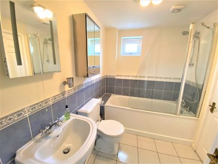 Collingwood Court, Brighton Marina Village - Photo 3