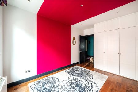 Old Brompton Road, SW5 - Photo 2