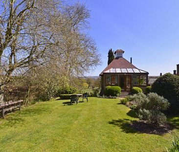 1 bedroom character property to rent - Photo 5