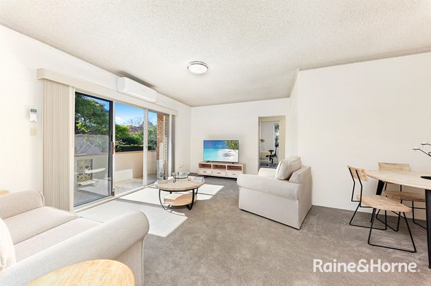 Fully furnished 2 bedroom apartment! - Photo 1