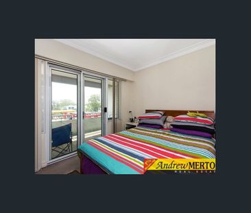 Available 14/2/2026 CLOSE TO EVERY THING - Photo 2