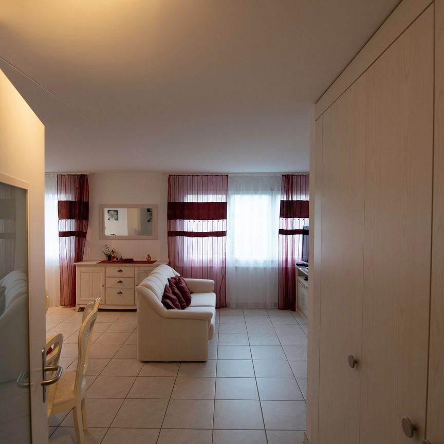 2.5 Zimmer, 65 m², 2. Stock - Photo 1