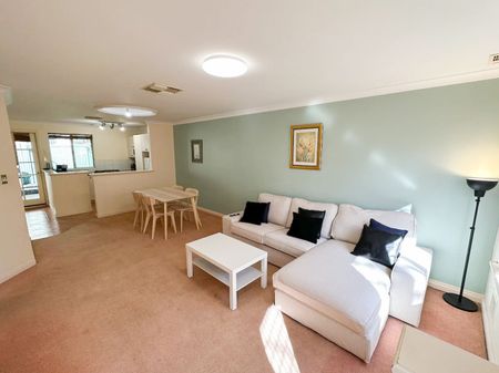 FULLY FURNISHED UNIT IN SECURE COMPLEX - Photo 5