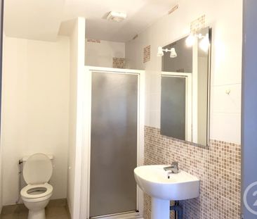 Location Appartement 2 pièces 45m² CHATEAU LANDON 77570 - Photo 6