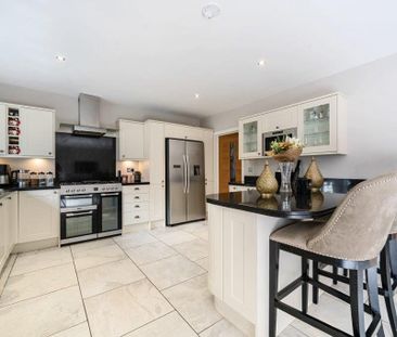 Mayfields, Sindlesham, Wokingham, RG41 - Photo 4