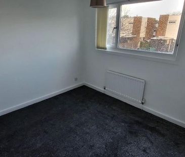 2 bedroom semi-detached house to rent - Photo 3