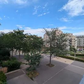 2-Zimmer-Wohnung mit Loggia - Top-Lage in Alterlaa, nur 4 Gehminuten zur U-Bahn - Photo 2