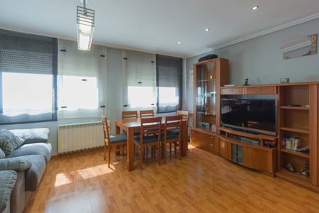 Fantastic bright duplex in Xirivella - Photo 3