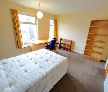 4 bedroom house to rent - Photo 4