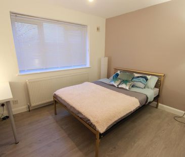 1 bedroom house of multiple occupation to rent - Photo 4
