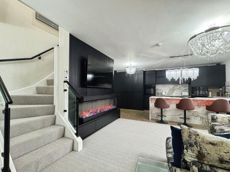 3 bedroom flat to rent - Photo 5