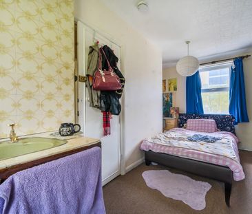 6 bedroom semi-detached house to rent - Photo 6