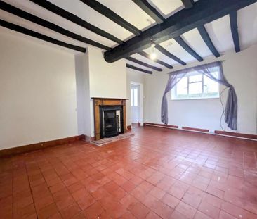 3 bedroom end of terrace house to rent - Photo 1