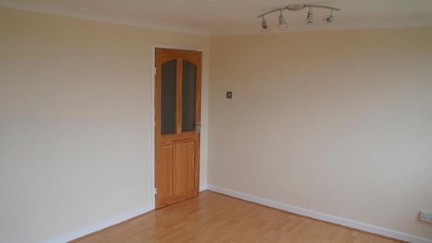 Greendale Road, Coventry, Whoberley - Photo 1