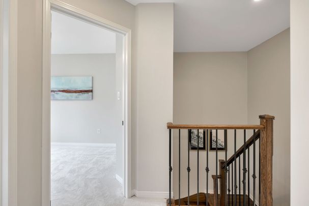 For Lease - 15 Hays Boulevard Unit# 10, Oakville, Ontario - Photo 1