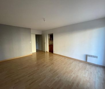 Location Appartement 3 pièces 64m² TOULOUSE 31200 - Photo 2