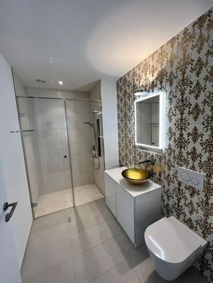 APPARTEMENT DE 5 PIÈCES À UITIKON WALDEGG (ZH), MEUBLÉ, TEMPORAIRE - Photo 1