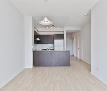 1 Bedroom + Den - Photo 2