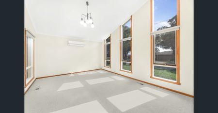 Prime Croydon Hills Location – Spacious, Sunny & Secure - Photo 3