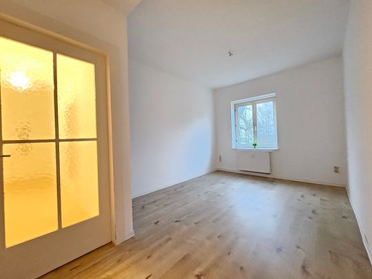 Absolute Traumwohnung mit Einbauküche - Foto 1