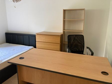 Room in a Shared Flat, Charlotte Street, G1 - Photo 3