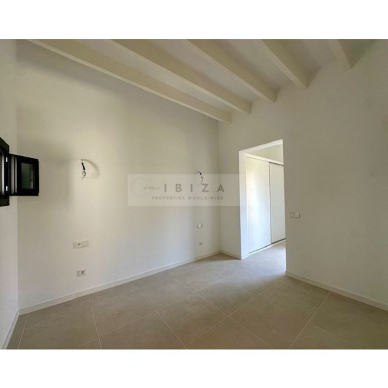 2 room luxury penthouse for rent in Ibiza, Spain - Photo 1