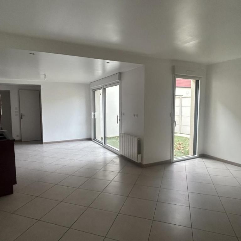 Appartement rez-de-chaussée avec cour - Photo 1