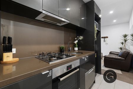 Fully Furnished One-Bedroom Apartment With Striking Views - Photo 4