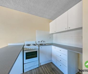 2/110-112 Fergus Road, Queanbeyan - Photo 2