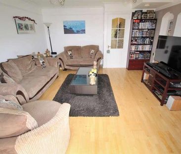 Willow Bank, Westfield, Woking, GU22 - Photo 4