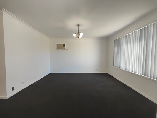 Great Location-Walk to the Beach! - Photo 1