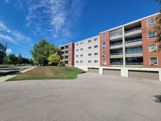 Terrace Towers Apartments - PARKING SPACE, HEAT & WATER INCLUDED - Photo 1