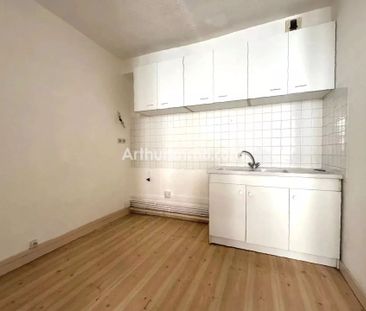 Location Appartement 2 pièces 43 m2 à Lons-le-Saunier - Photo 3