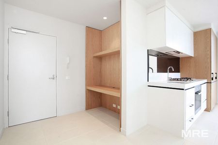 1321/8 Daly Street, South Yarra - Photo 4