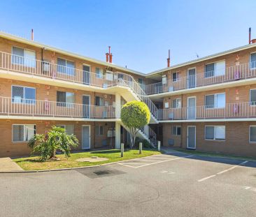 24 / 150 Healy Road, HAMILTON HILL WA 6163 - Photo 1