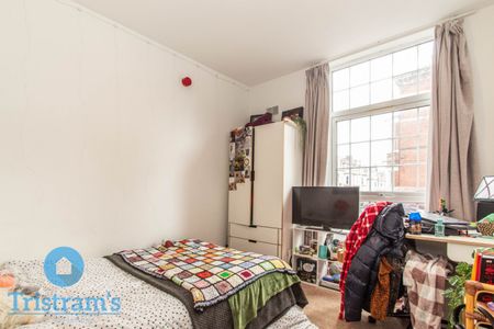 7 bed Flat for Rent - Photo 3