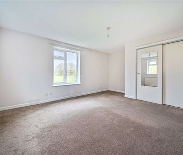 A charming four bedroom home in on the edge of Whitchurch. *Please ... - Photo 2