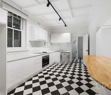 New Renovation Throughout – Stylish Modern Living - Photo 4